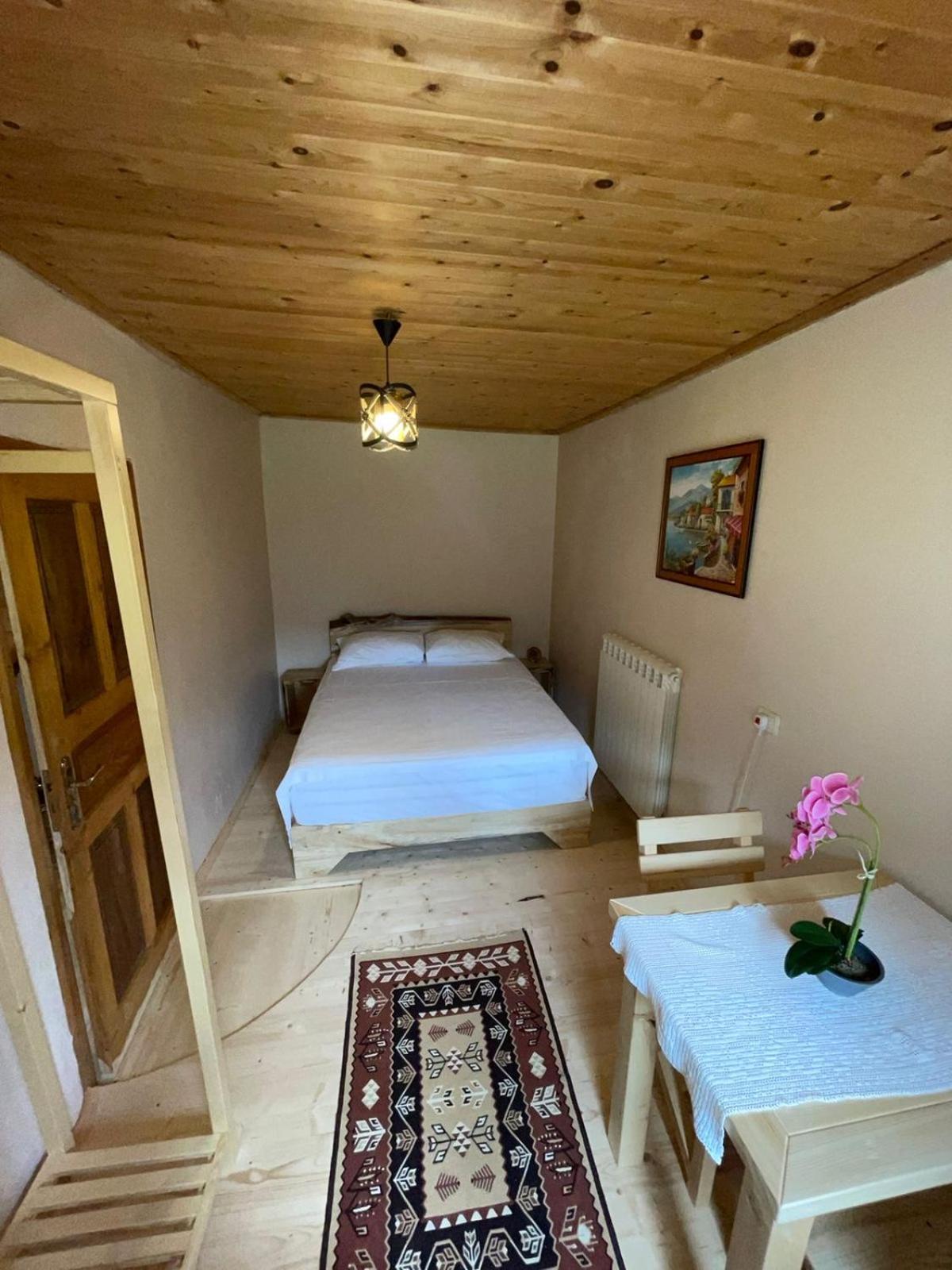 Guesthouse "Gjin Thana" Theth Zewnętrze zdjęcie